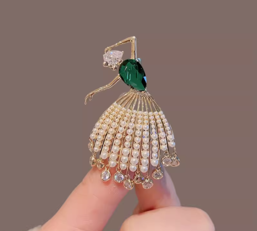 Ballet Dancer Rhinestone Brooch1
