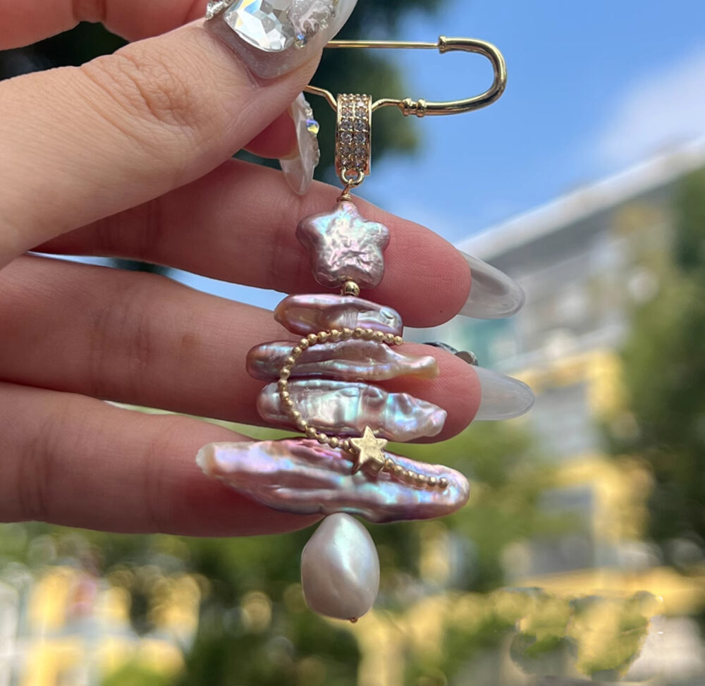 Baroque Christmas Tree Pearl Pendant