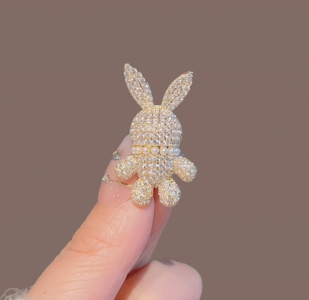 Cute 3D Rabbit Brooch in Champagne Gold4