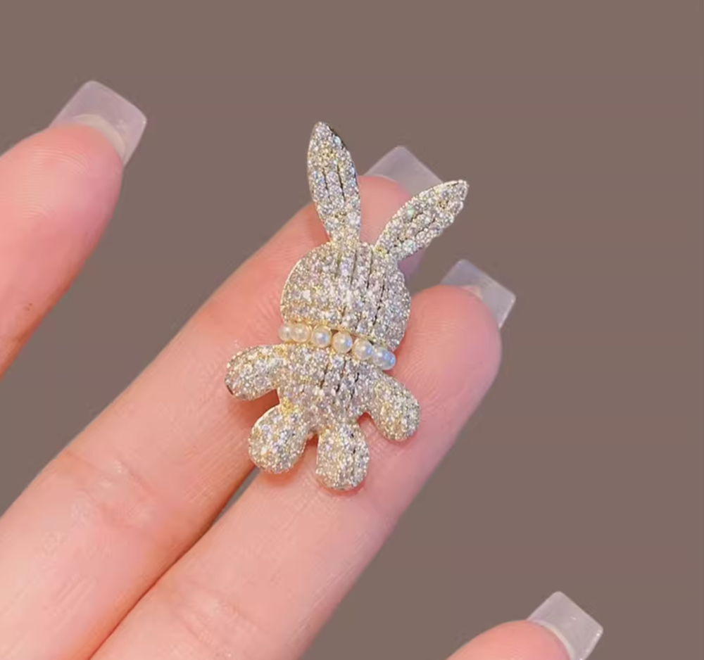 Cute 3D Rabbit Brooch in Champagne Gold5