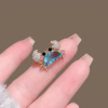Delicate and cute little crab brooch