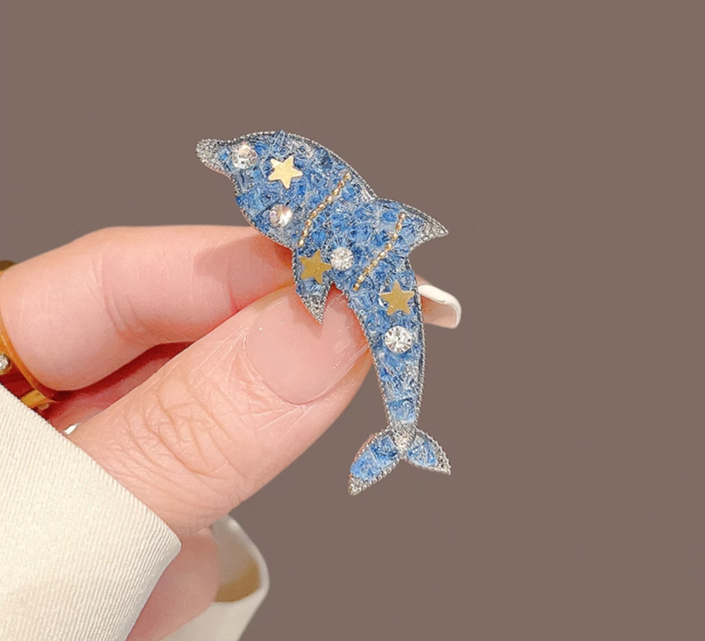 Dreamy Blue Crystal Dolphin Brooch6