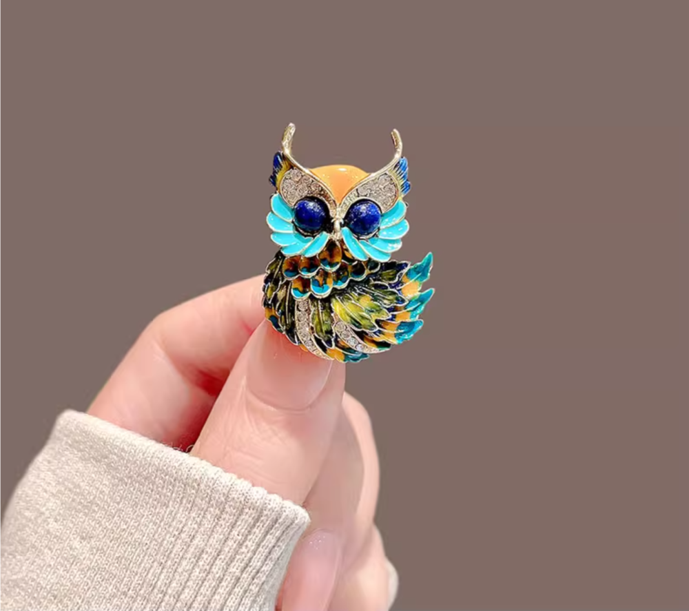 Enamel Painted Owl Brooch1
