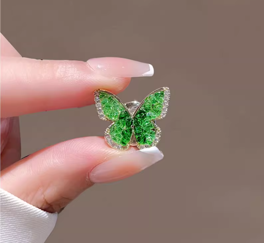 Green Crystal Clover Magnetic Brooch4