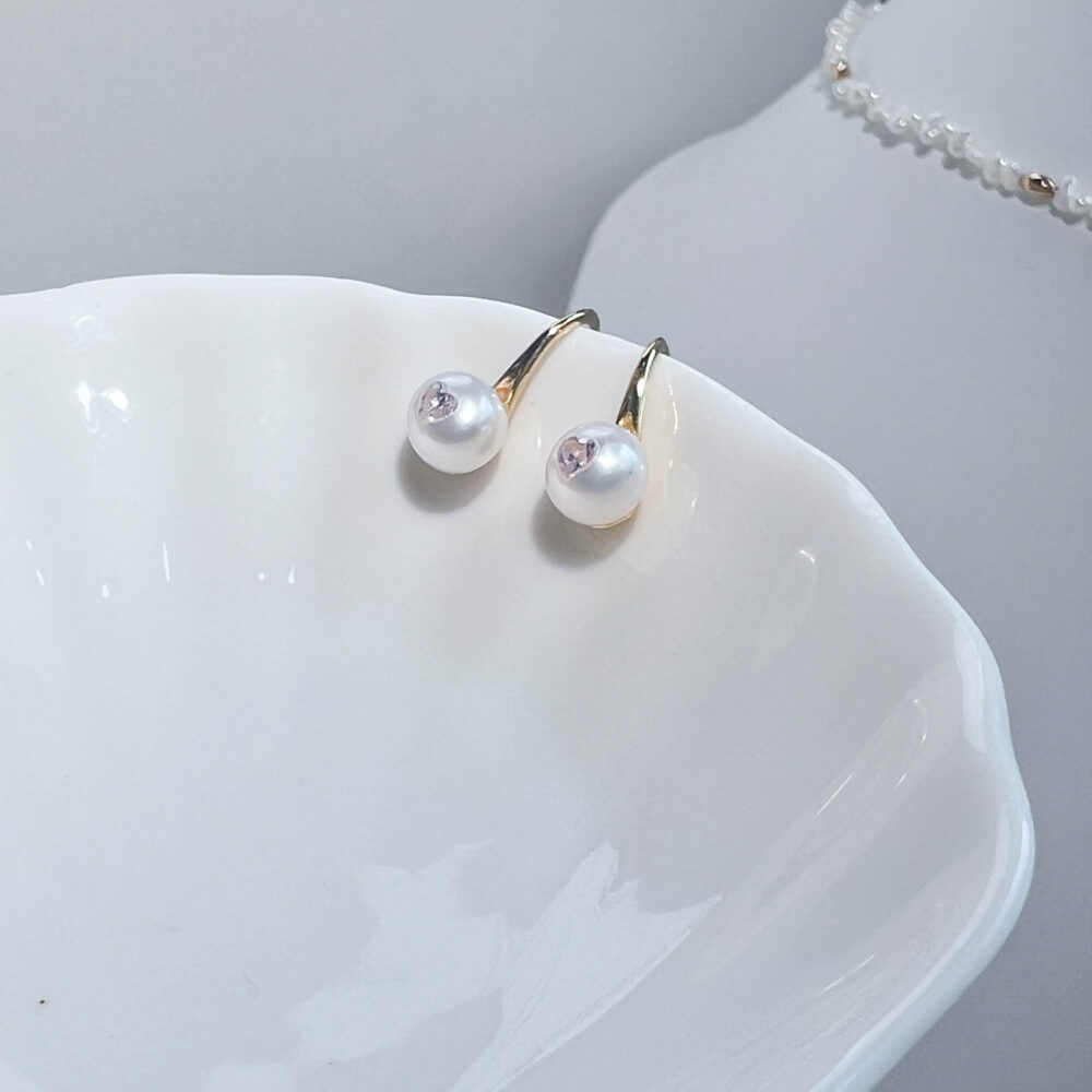 Petite heart drop earrings4