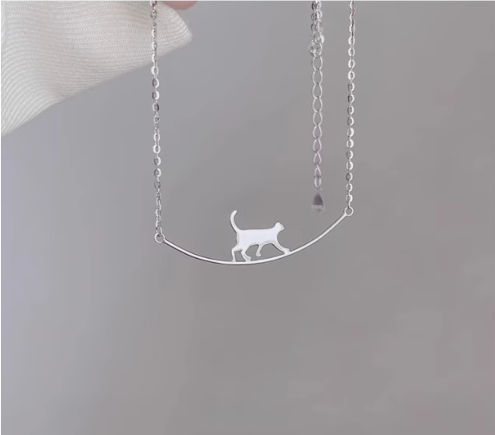 Delicate Cat Pendant Necklace in 925 Sterling Silver2