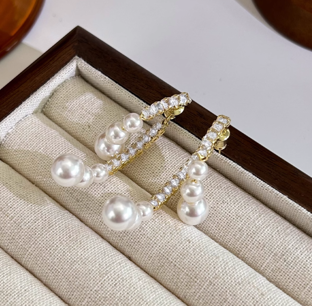 Long Pearl Drop Earrings4